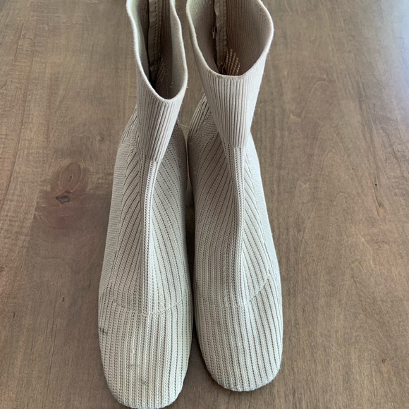 Bershka Mid-heel sock-style ankle boots null 38 - Picture 2 of 7